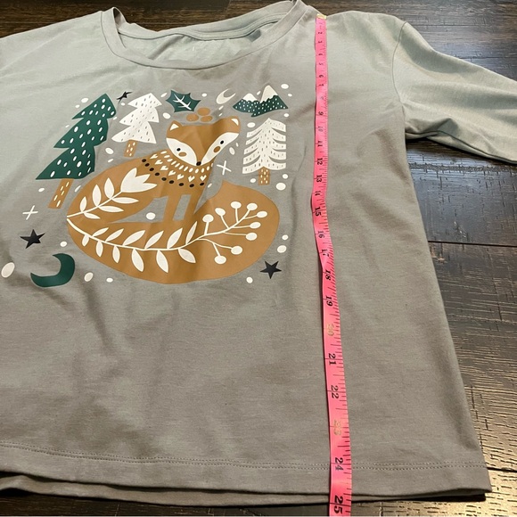 Gray Fox Graphic Long Sleeve sleepwear top - Picture 7 of 9